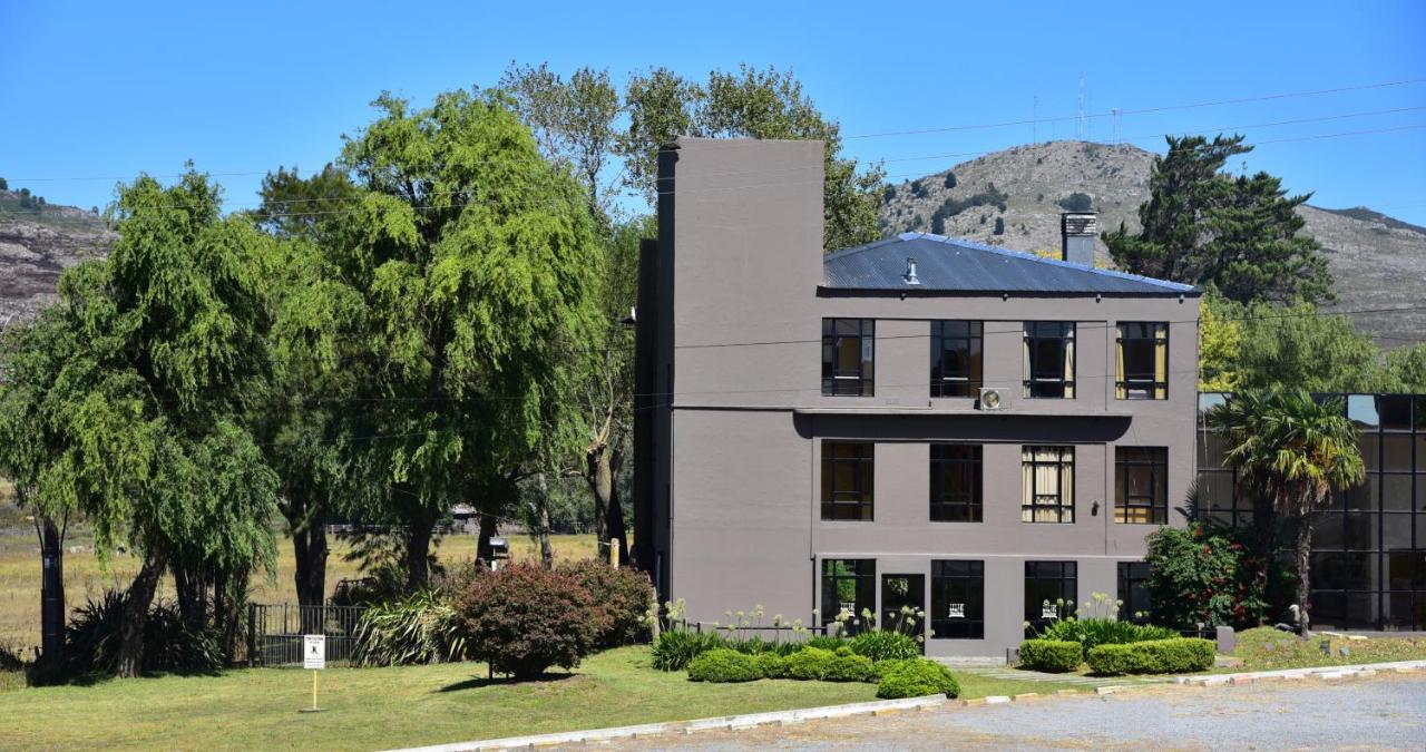 Hotel El Paraiso De La Sierra Тандил Экстерьер фото